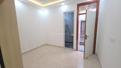 Bedroom Image of 1145 Sq.ft 4 BHK Builder Floor for rent in Sector 15 Dwarka New Delhi for Rs. 42500