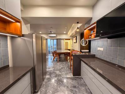 Kitchen Image of 1950 Sq.ft 3 BHK Apartment / Flat for rent in Bhayli Vadodara for Rs. 60000