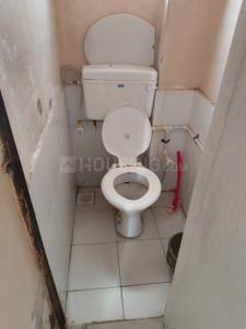 Bathroom Image of 900 Sq.ft 1 BHK Apartment / Flat for sale in Ahmedabad Cantonment Ahmedabad for Rs. 2500000