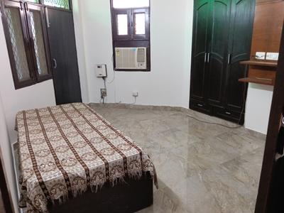 Bedroom Image of 1000 Sq.ft 2 BHK Apartment / Flat for rent in CGHS Azad Hind, Sector 9 Dwarka New Delhi for Rs. 42000