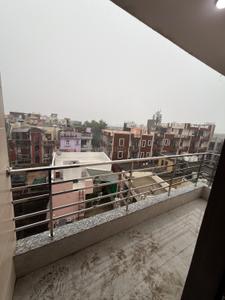 Balcony Image of 650 Sq.ft 2 BHK Builder Floor for sale in Patparganj New Delhi for Rs. 6500000