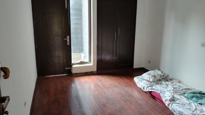 Bedroom Image of 2100 Sq.ft 3 BHK Builder Floor for rent in Sector 46 Noida for Rs. 110000