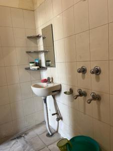 Bathroom Image of 1200 Sq.ft 2 BHK Apartment / Flat for rent in Greater Kailash Jammu for Rs. 12000