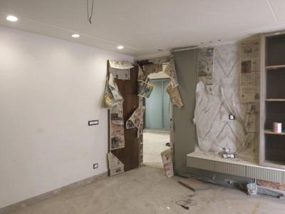 Bedroom Image of 4180 Sq.ft 4 BHK Builder Floor for sale in Model Town New Delhi for Rs. 80000000