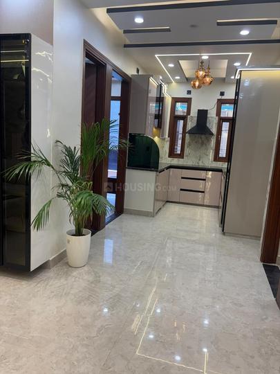 Bharat Vihar Main Image 1