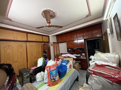 Bedroom Image of 1300 Sq.ft 3.5 BHK Builder Floor for sale in Dilshad Garden New Delhi for Rs. 11500000
