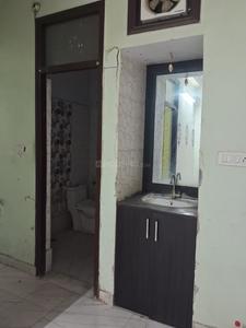 Bedroom Image of 950 Sq.ft 3 BHK Apartment / Flat for rent in Govindpuram Ghaziabad for Rs. 12000