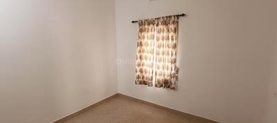 Bedroom Image of 600 Sq.ft 1 BHK Builder Floor for rent in Koundampalayam Coimbatore for Rs. 12000