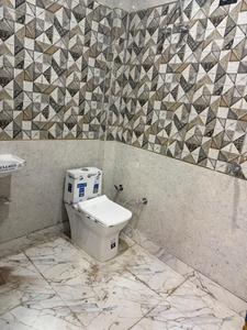 Bathroom Image of 1050 Sq.ft 3 BHK Apartment / Flat for sale in Govindpuram Ghaziabad for Rs. 4000000
