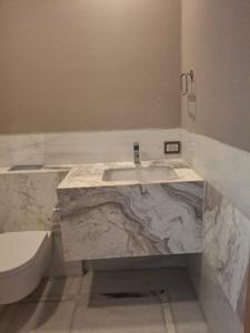 Image of 2430 Sq.ft 4 BHK Builder Floor for sale in DLF The Grove, DLF Phase 5, Gurgaon for Rs. 67500000