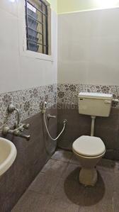 Bathroom Image of 450 Sq.ft 1 BHK Apartment / Flat for rent in BTM Layout 2nd Stage Bengaluru for Rs. 19000