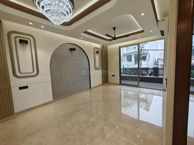 Bedroom Image of 2250 Sq.ft 4 BHK Builder Floor for sale in Karkardooma New Delhi for Rs. 50000000