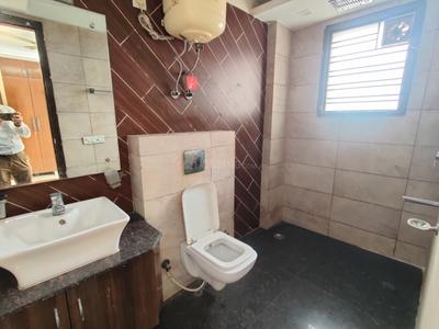 Image of 1800 Sq.ft 3 BHK Builder Floor for sale in Karkardooma, New Delhi for Rs. 27500000