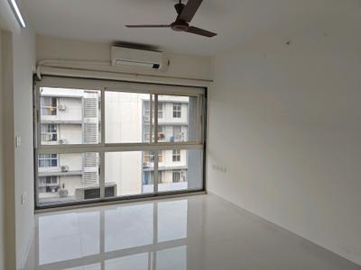 Bedroom Image of 1480 Sq.ft 3 BHK Apartment / Flat for sale in Godrej Central, Chembur Mumbai for Rs. 35000000