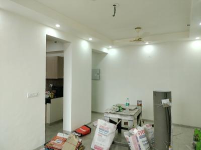 Living Room Image of 1255 Sq.ft 2 BHK Apartment / Flat for sale in BPTP Discovery Park, Sector 80 Faridabad for Rs. 12500000