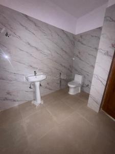 Bathroom Image of 1850 Sq.ft 3 BHK Builder Floor for rent in Indira Nagar Lucknow for Rs. 27000