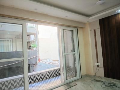 Bedroom Image of 6300 Sq.ft 4 BHK Apartment / Flat for sale in Mayur Vihar Phase 1 New Delhi for Rs. 16500000
