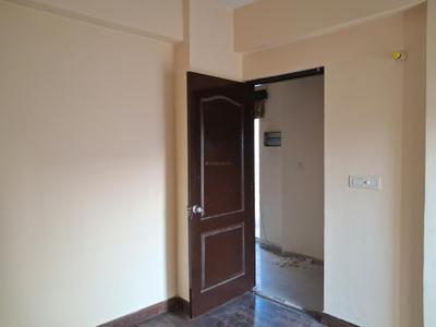 Bedroom Image of 825 Sq.ft 2 BHK Apartment / Flat for sale in Paras Tierea, Sector 137 Noida for Rs. 6800000