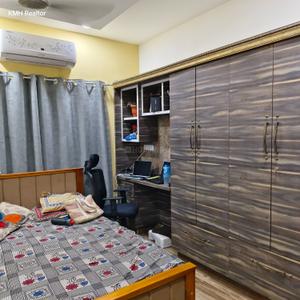 Bedroom Image of 2400 Sq.ft 3.5 BHK Apartment / Flat for sale in Kovalan Nagar Madurai for Rs. 10500000
