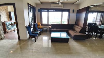 Living Room Image of 3000 Sq.ft 4 BHK Apartment / Flat for sale in Landmark Garden, Kalyani Nagar Pune for Rs. 58000000