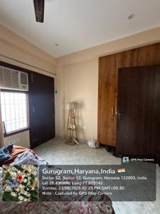 Bedroom Image of 1250 Sq.ft 2 BHK Independent House for rent in Sector 52 Gurgaon for Rs. 45000