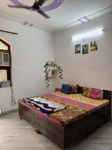 Bedroom Image of 1500 Sq.ft 2 BHK Builder Floor for rent in Sector 46 Gurgaon for Rs. 36000