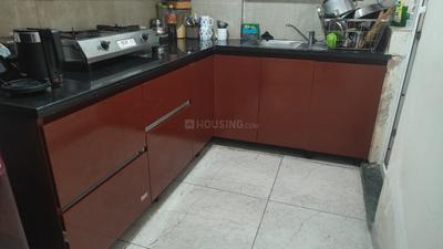 Kitchen Image of 1303 Sq.ft 3 BHK Apartment / Flat for rent in BPTP Spacio, Sector 37D Gurgaon for Rs. 35000