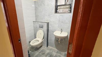 Bathroom Image of 980 Sq.ft 3 BHK Apartment / Flat for sale in Khodiyar Nagar Vadodara for Rs. 3900000