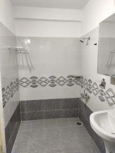 Bathroom Image of 1116 Sq.ft 2 BHK Apartment / Flat for sale in Sai Mounika Park Vesta, Hennur Bengaluru for Rs. 7400000