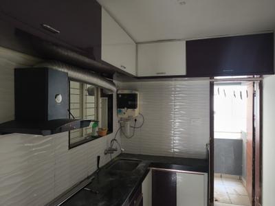 Kitchen Image of 1300 Sq.ft 3 BHK Apartment / Flat for rent in Vishal Krishnas Blessing, Hadapsar Pune for Rs. 31000