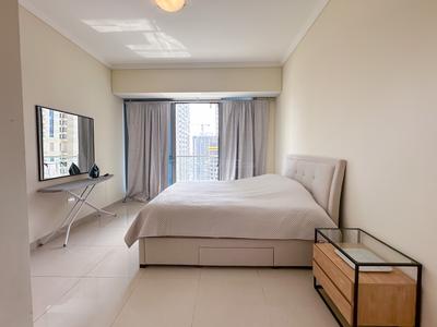 Bedroom Image of 883 Sq.ft 1 BHK Apartment / Flat for sale in Dubai Marina Dubai for Rs. 40868764