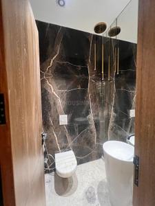Image of 6400 Sq.ft 5 BHK Builder Floor for sale in Premium Builder Floors, Rajouri Garden, New Delhi for Rs. 91100000