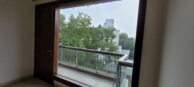 Balcony Image of 2500 Sq.ft 4 BHK Builder Floor for sale in  Vigyan Vihar RWA, Surajmal Vihar New Delhi for Rs. 47500000