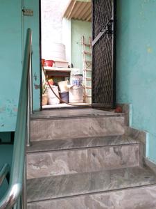 Staircase Image of 1200 Sq.ft 3 BHK Builder Floor for sale in Janakpuri Ghaziabad for Rs. 3800000