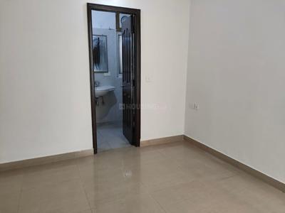Bedroom Image of 1170 Sq.ft 2 BHK Apartment / Flat for sale in Ramprastha Pearl Court, Vaishali Ghaziabad for Rs. 16500000