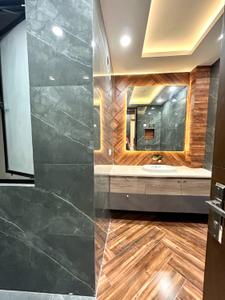Image of 2700 Sq.ft 4 BHK Builder Floor for sale in Palam Vihar, Gurgaon for Rs. 29600000