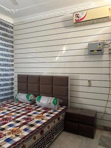 Bedroom Image of 2250 Sq.ft 2.5 BHK Builder Floor for rent in Trikuta Nagar Jammu for Rs. 22999