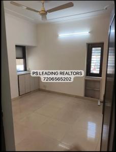 Bedroom Image of 1200 Sq.ft 2.5 BHK Builder Floor for sale in Hauz Khas New Delhi for Rs. 27500000