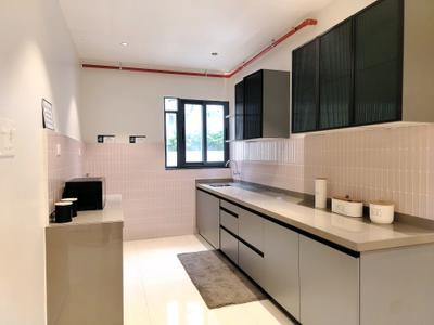Kitchen Image of 1200 Sq.ft 2 BHK Apartment / Flat for sale in Chaphalkar Elina Living, Mohammed Wadi Pune for Rs. 9400000