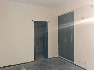 Bedroom Image of 1200 Sq.ft 3 BHK Apartment / Flat for sale in Amrapali Zodiac, Sector 120 Noida for Rs. 11800000
