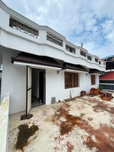 Image of 2000 Sq.ft 2 BHK Independent House for rent in Kadavanthra, Kochi for Rs. 30000