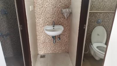 Bathroom Image of 710 Sq.ft 1 BHK Apartment / Flat for rent in Lodha Lakeshore Greens, Palava Phase 2 Thane for Rs. 12500