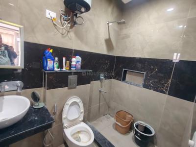 Bathroom Image of 1200 Sq.ft 3 BHK Independent House for rent in Khirki Extension New Delhi for Rs. 29000