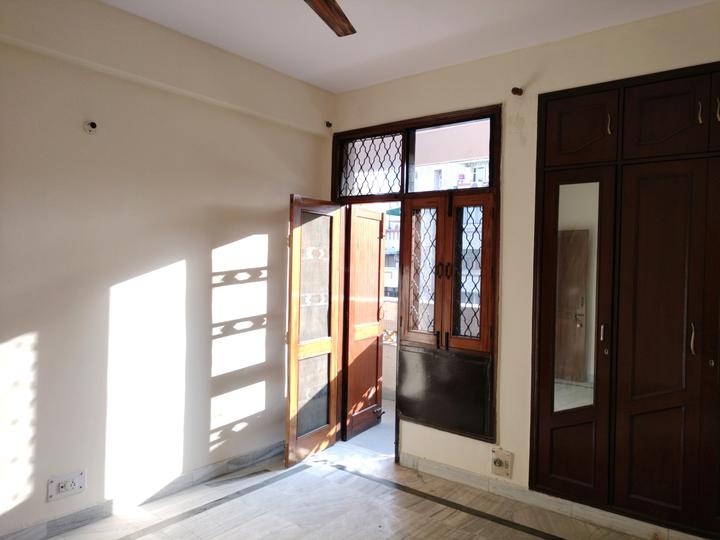 Sector 6 Dwarka Main Image 1