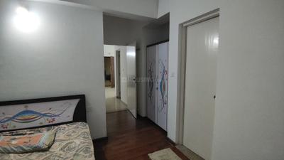 Bedroom Image of 1080 Sq.ft 2 BHK Apartment / Flat for rent in Adani The Meadows, Shantigram Ahmedabad for Rs. 34000