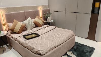 Bedroom Image of 1575 Sq.ft 3.5 BHK Apartment / Flat for sale in Hadapsar Pune for Rs. 9915000