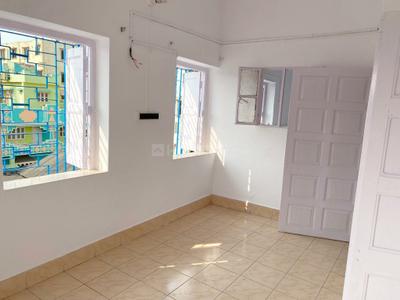 Bedroom Image of 800 Sq.ft 1 BHK Builder Floor for rent in Beliaghata Kolkata for Rs. 11000