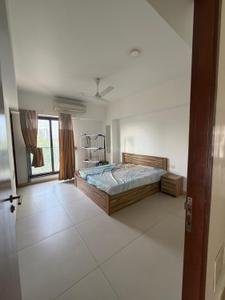Bedroom Image of 4400 Sq.ft 4 BHK Apartment / Flat for rent in Paarijat Eclat, Iscon Ambli Road Ahmedabad for Rs. 150000
