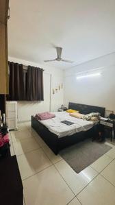 Bedroom Image of 1200 Sq.ft 3 BHK Apartment / Flat for rent in Shapoorji Pallonji Parkwest Mulberry Tower 3, Jagajeevanram Nagar Bengaluru for Rs. 60000