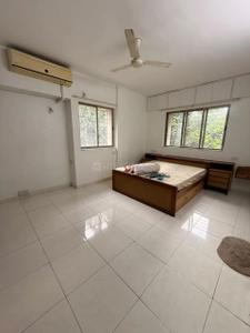 Bedroom Image of 1250 Sq.ft 3 BHK Apartment / Flat for rent in Deccan Gymkhana Pune for Rs. 80000